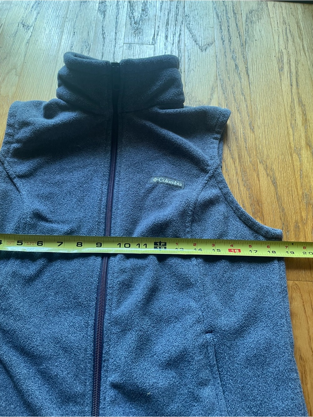 Columbia Navy Blue Fleece Vest women’s medium - Picture 6 of 8